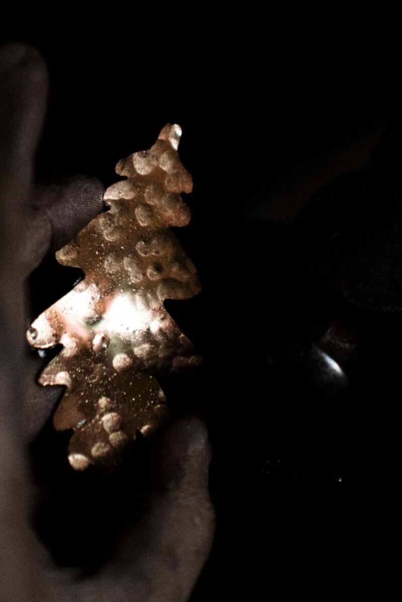 Oak Leaf Earrings "Skogsek" – Copper - Image 8