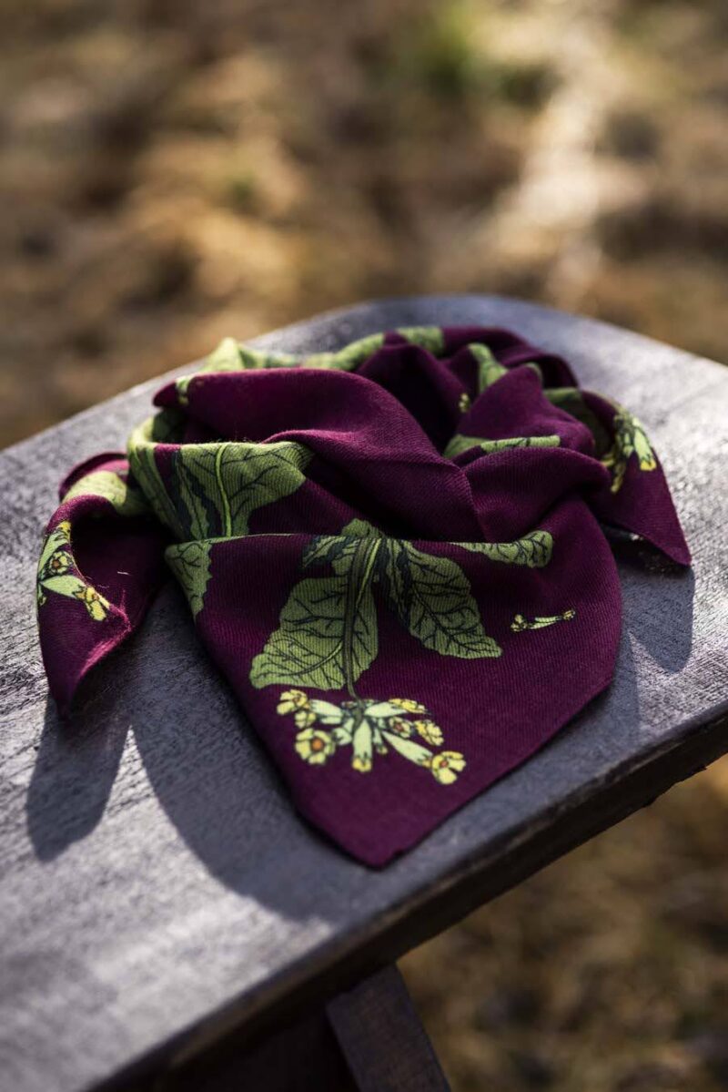 Wool Silk Scarf "Landskapsblommor, Gullviva, Närke" 75x75 cm - Image 22