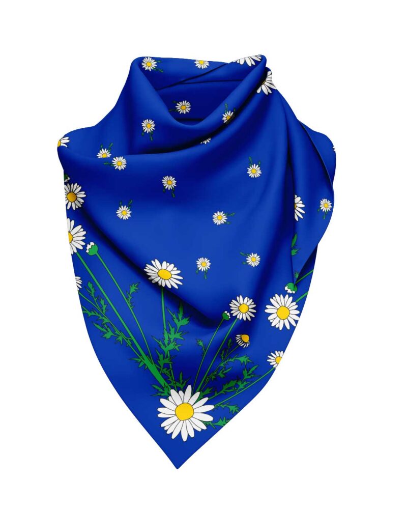 Wool Silk Scarf "Landskapsblommor, Prästkrage, Skåne" 75x75 cm - Image 10