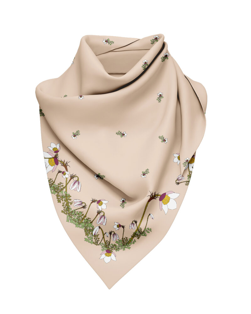 Wool Silk Scarf "Landskapsblommor, Härjedalen, Mosippa" 75x75 cm - Image 2